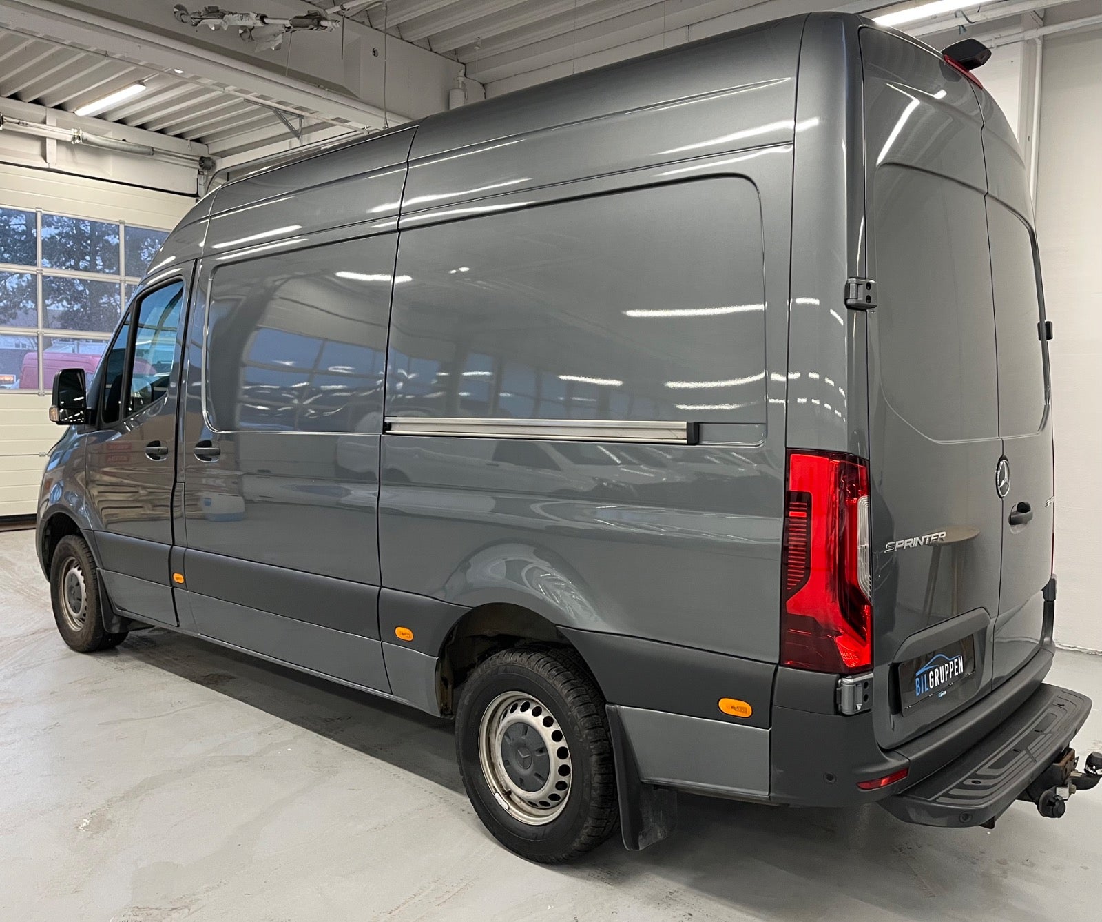 Billede af Mercedes Sprinter 319 3,0 CDi A2 Kassevogn aut. RWD