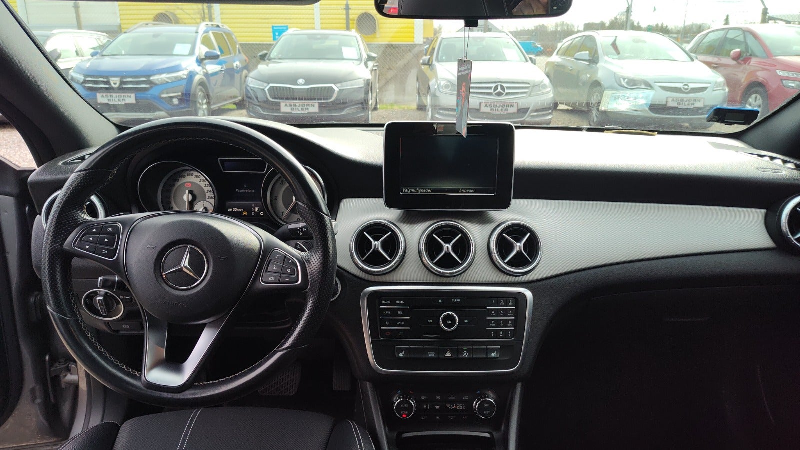 Mercedes CLA200 d 2015