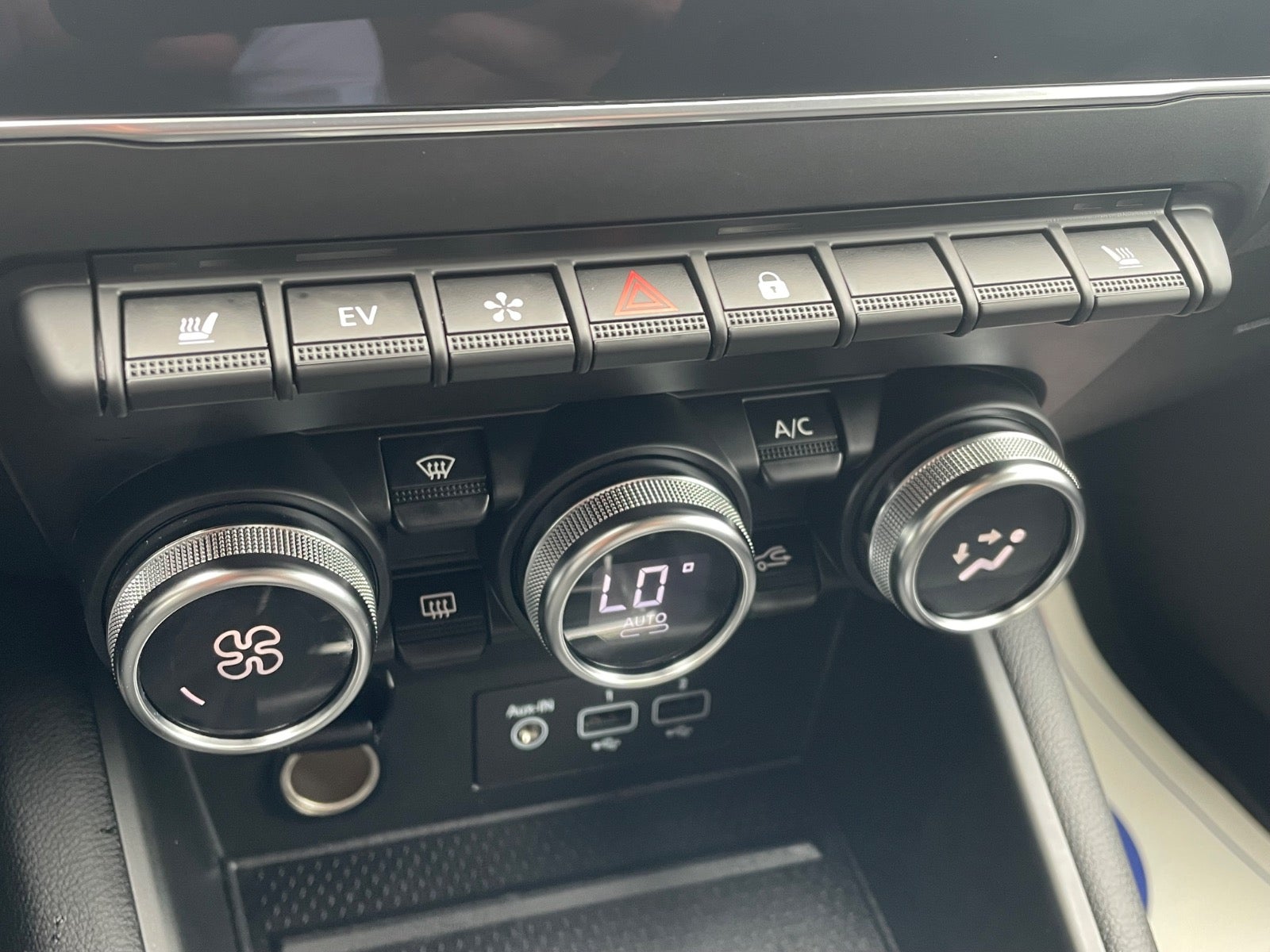 Billede af Renault Captur 1,6 E-Tech Intens
