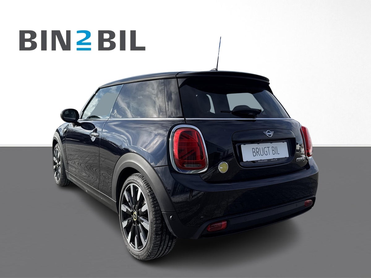 MINI Cooper SE Classic Trim billede 3