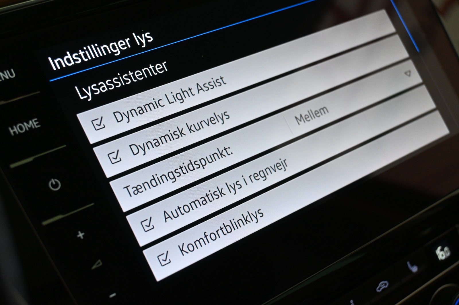 VW Passat TSi 150 Highline Premium Variant DSG