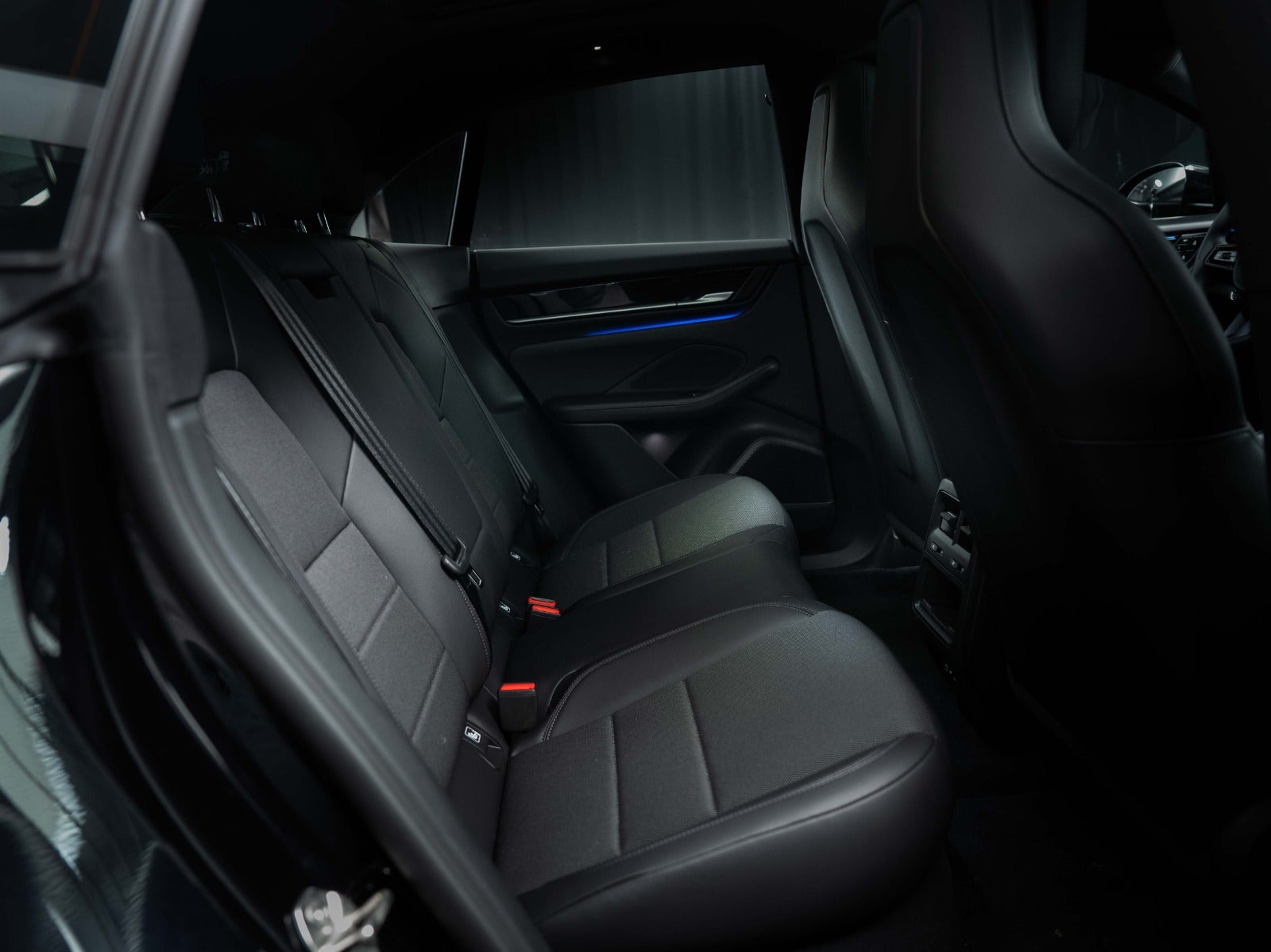 Gallery image 17 of 17