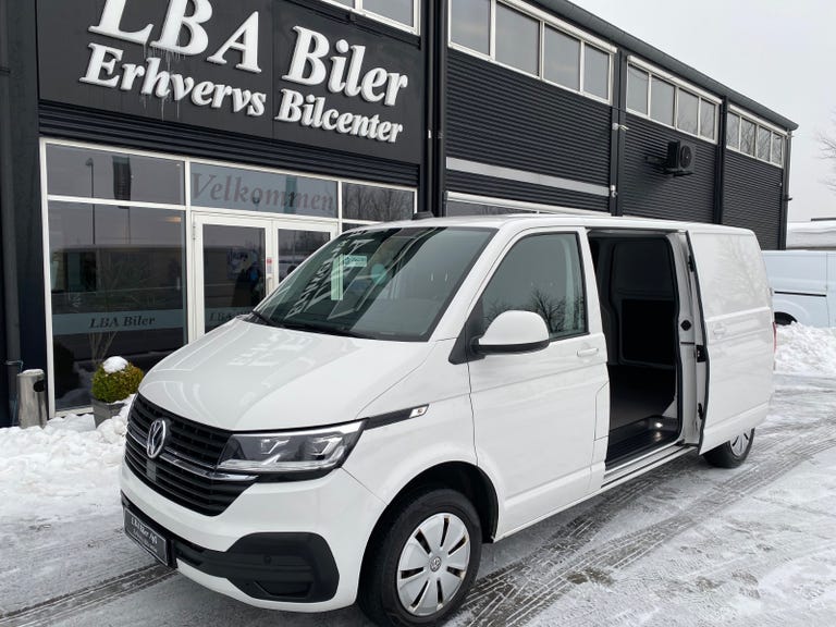 VW Transporter TDi 150 Kassevogn DSG lang