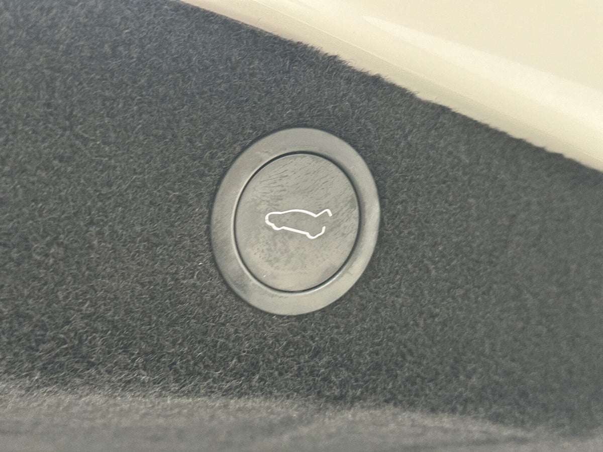 Tesla Model 3 Long Range RWD billede 18