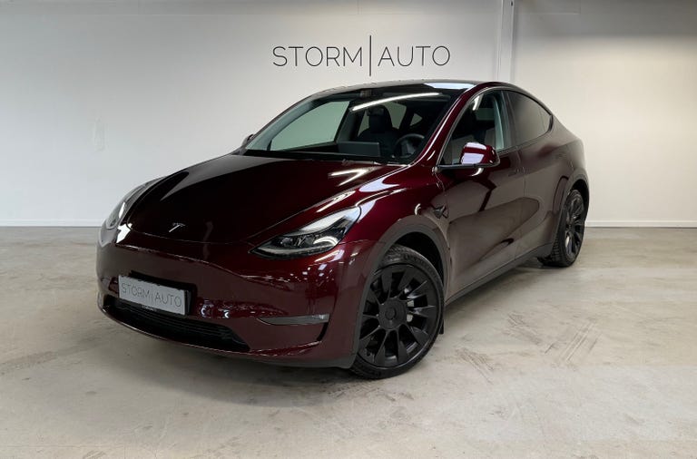 Tesla Model Y Long Range AWD
