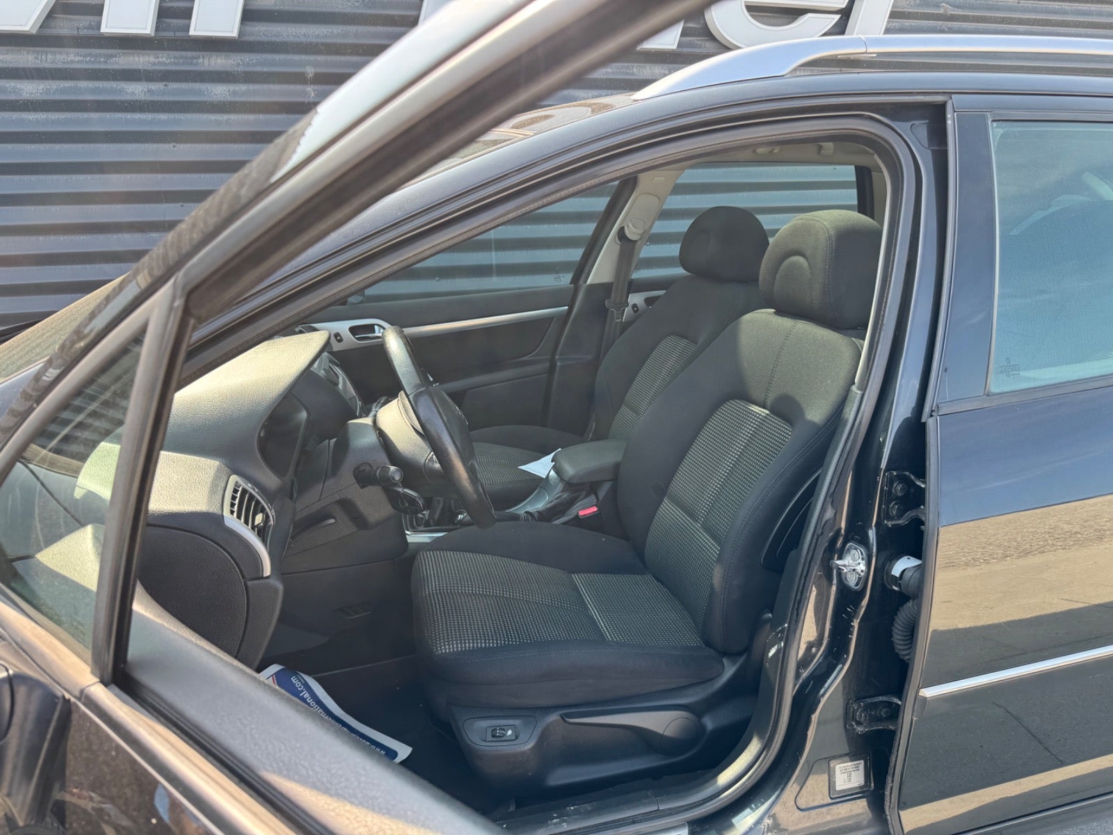 Billede af Peugeot 407 2,0 HDi SR stc.