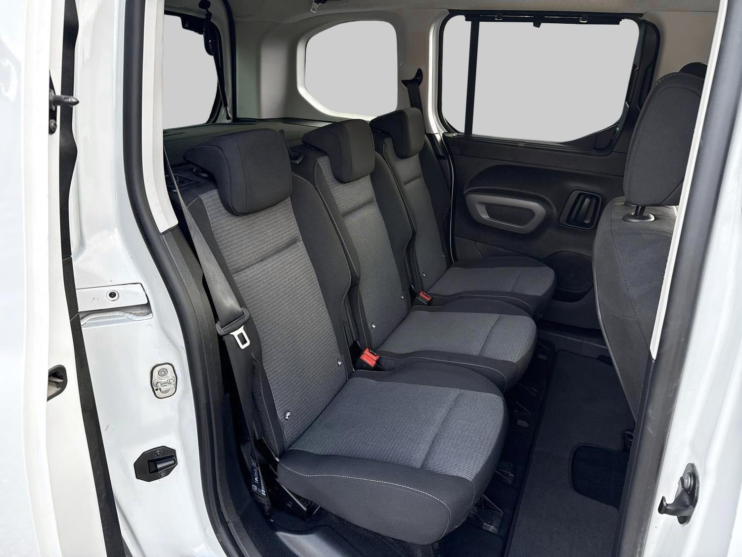 Billede af Toyota ProAce City Verso 50 Medium Family