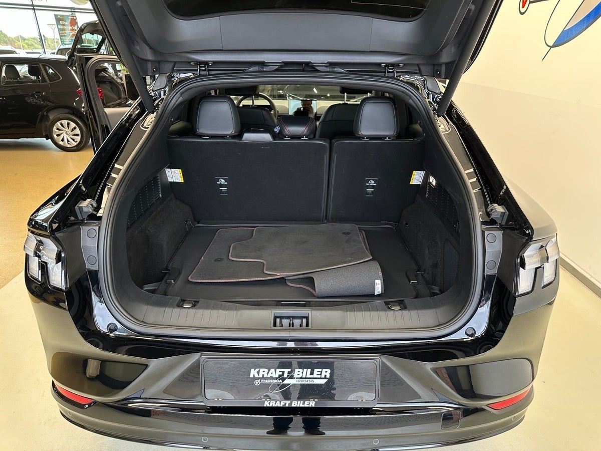 Billede af Ford Mustang Mach-E 98 Premium Extended Range