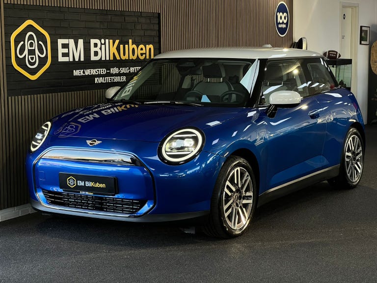 MINI Cooper SE Classic Trim M