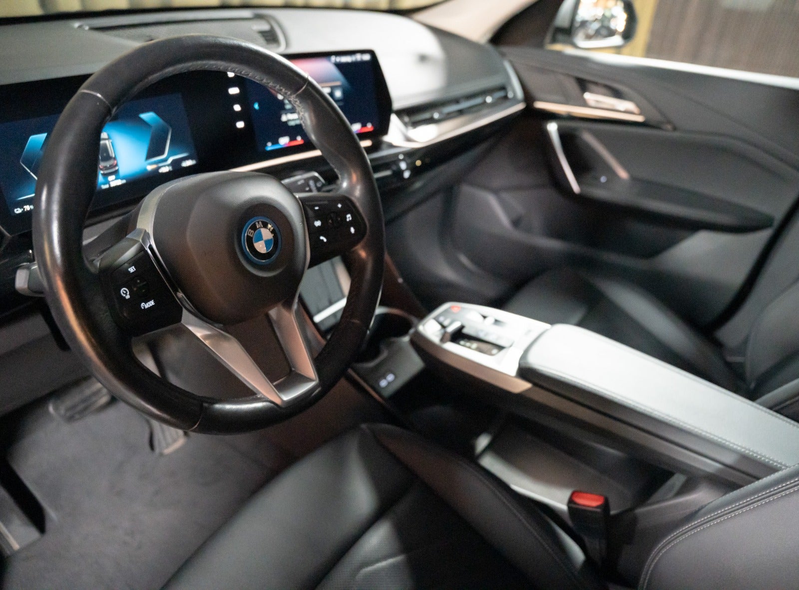 Billede af BMW iX1  xDrive30 X-Line