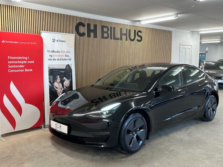 Tesla Model 3 Long Range AWD