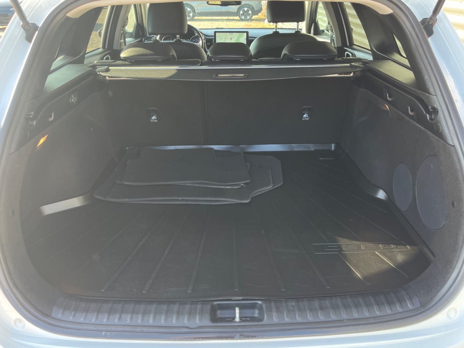 Billede af Kia Ceed 1,5 T-GDi mHEV Comfort Upgrade SW DCT