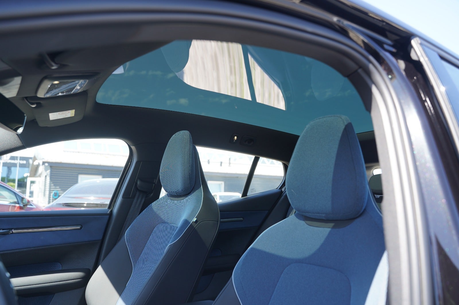 Billede af Volvo EX30  Extended Range Ultra