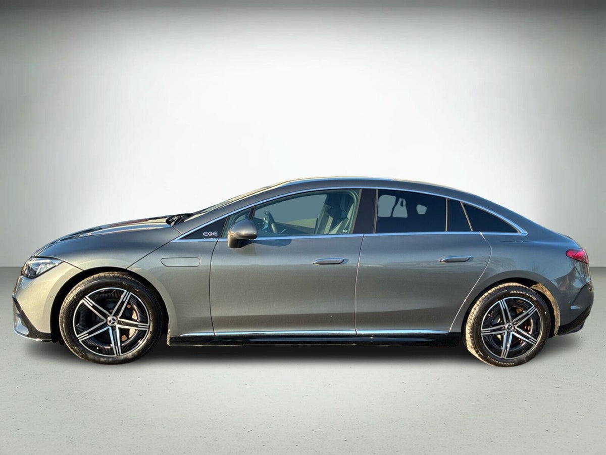 Mercedes EQE350+ AMG Line billede 3