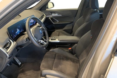 BMW iX1 eDrive20 M-Sport