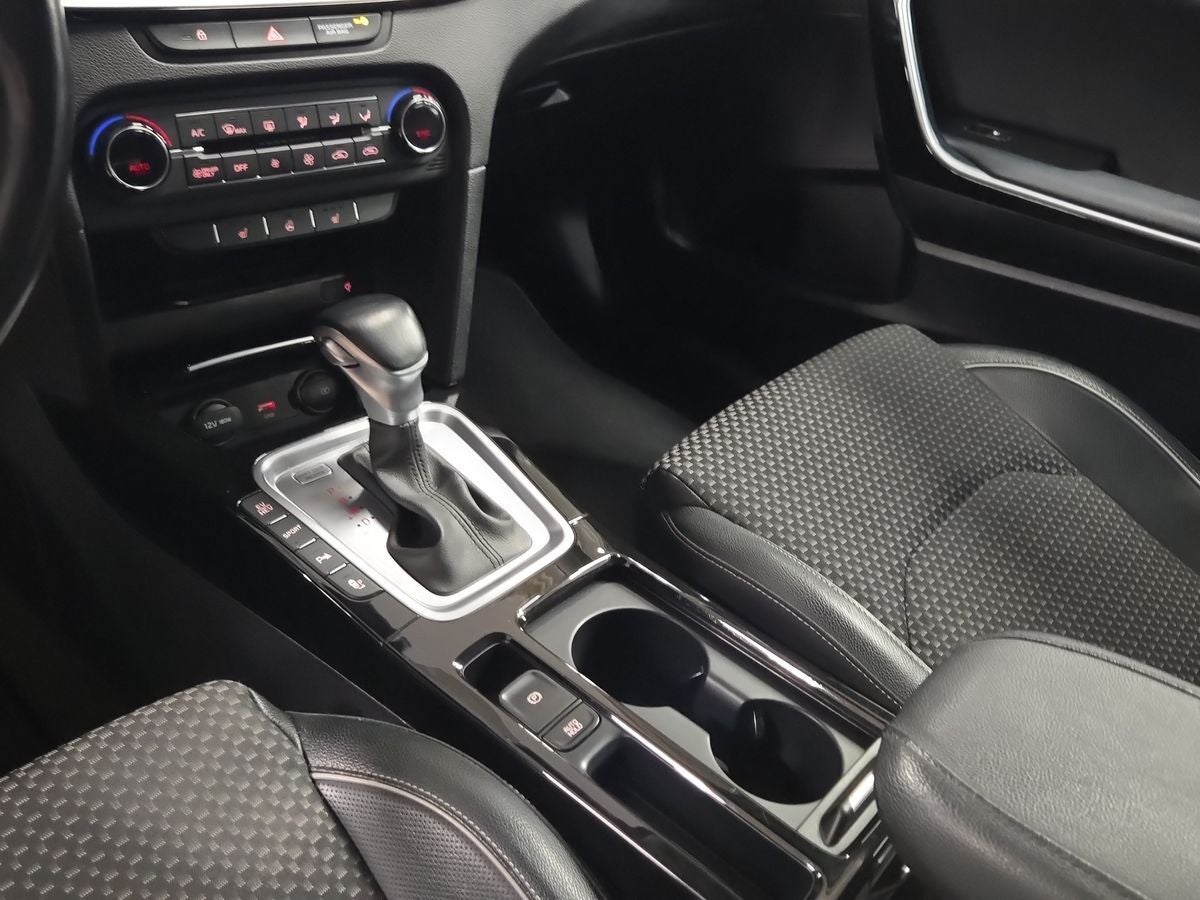 Kia Ceed PHEV Upgrade Intro SW DCT
