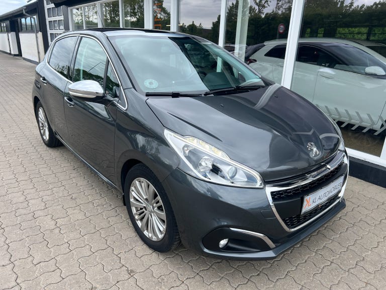 Peugeot 208 BlueHDi 100 Desire Sky