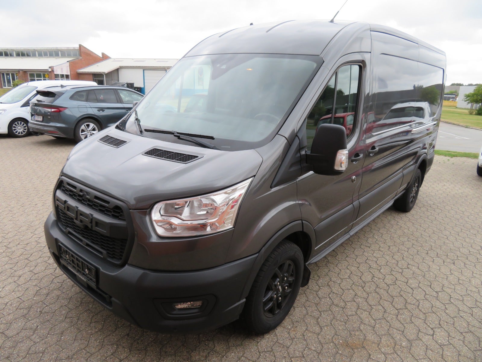 Ford Transit 350 L3 Van TDCi 170 Trend H2 RWD
