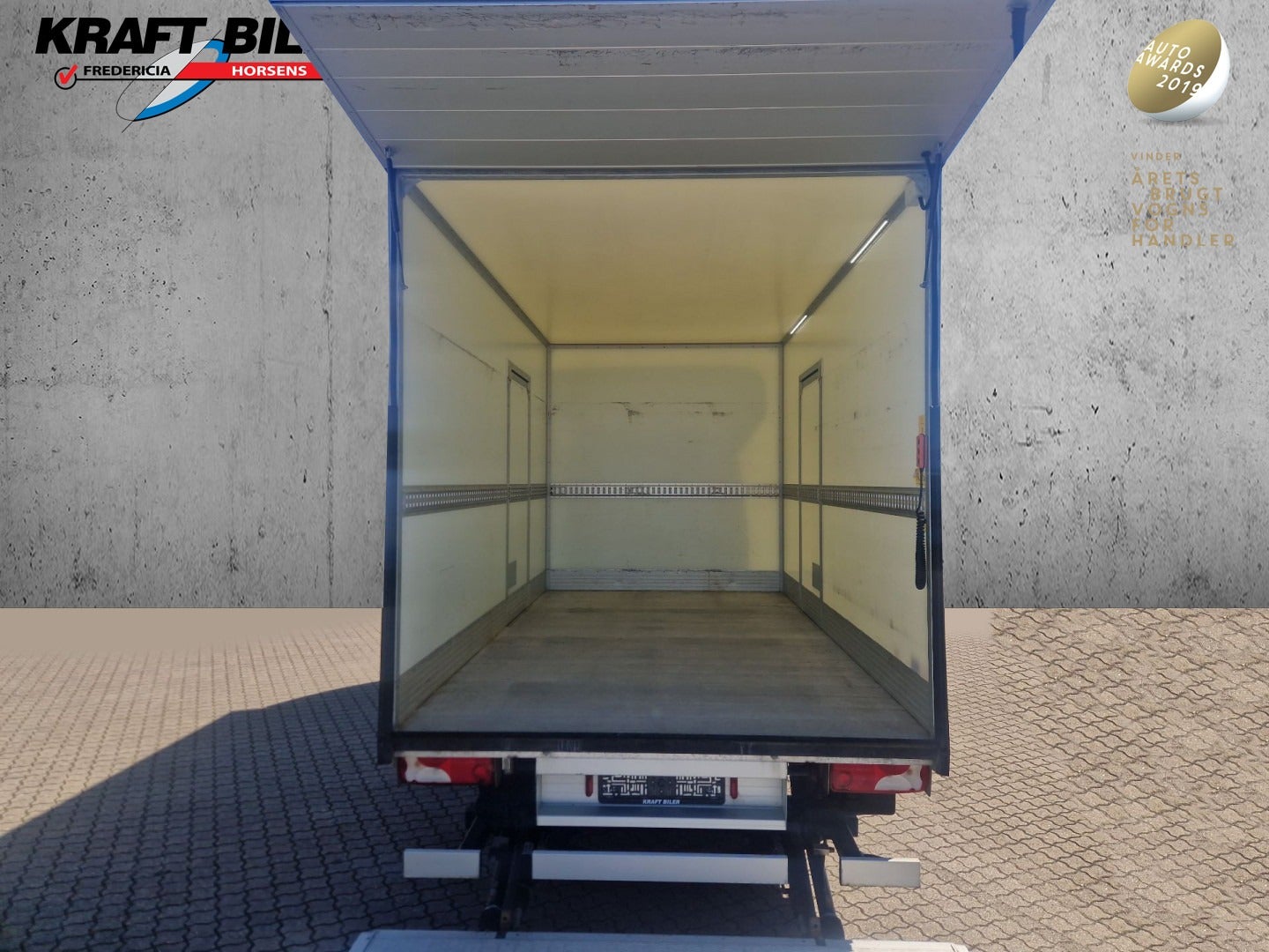 Billede af Mercedes Sprinter 319 3,0 CDi Alukasse m/lift aut.