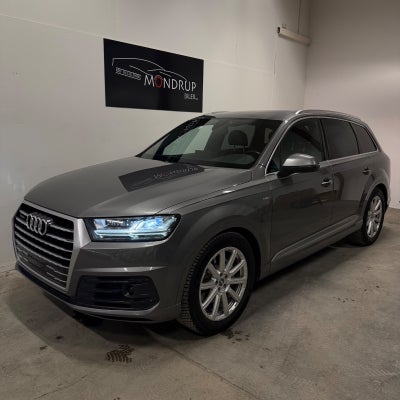 Audi Q7 3,0 TDi 272 S-line quattro Tiptr. 7prs 5d