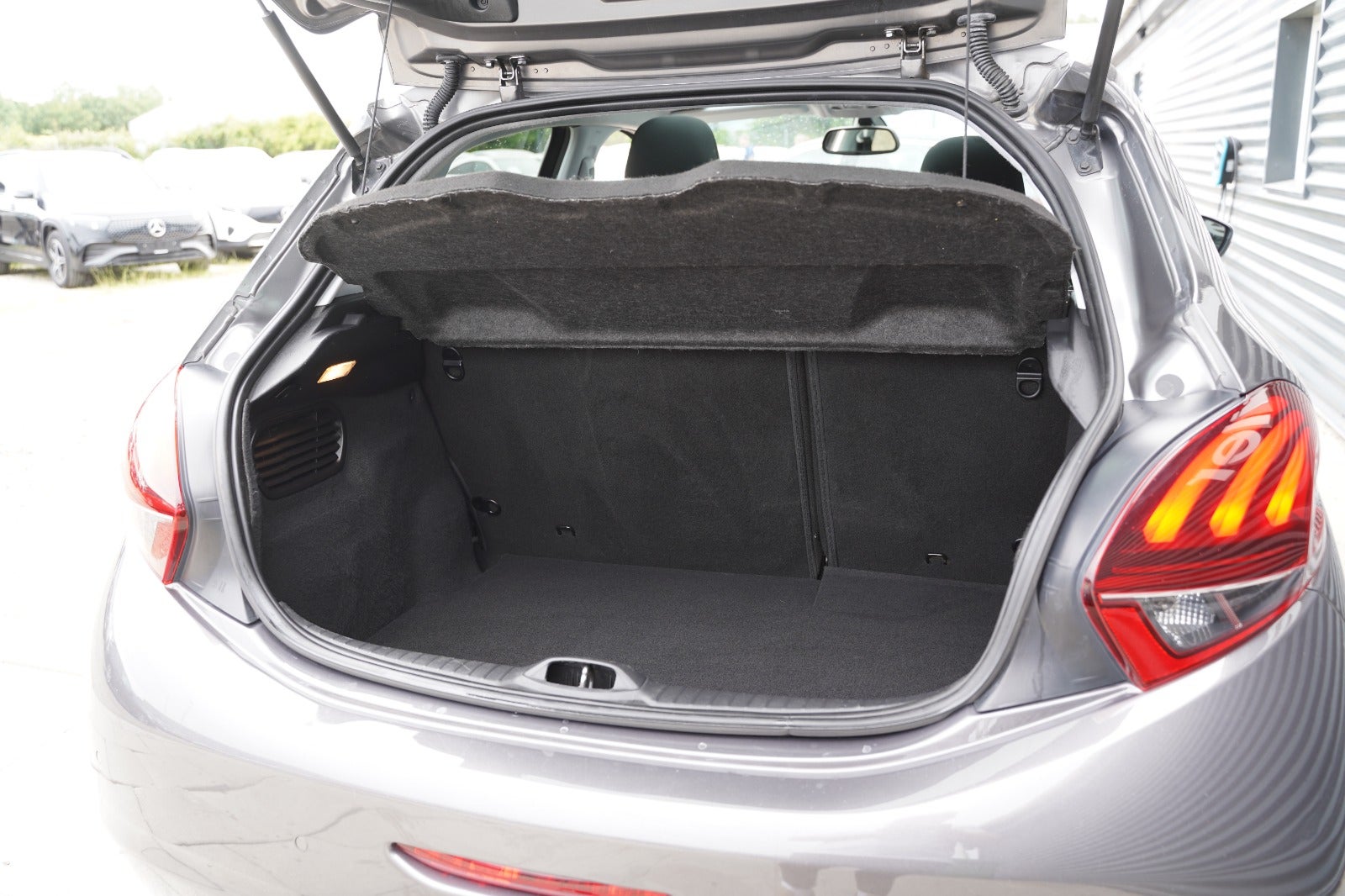 Billede af Peugeot 208 1,2 VTi 82 Selection Sky