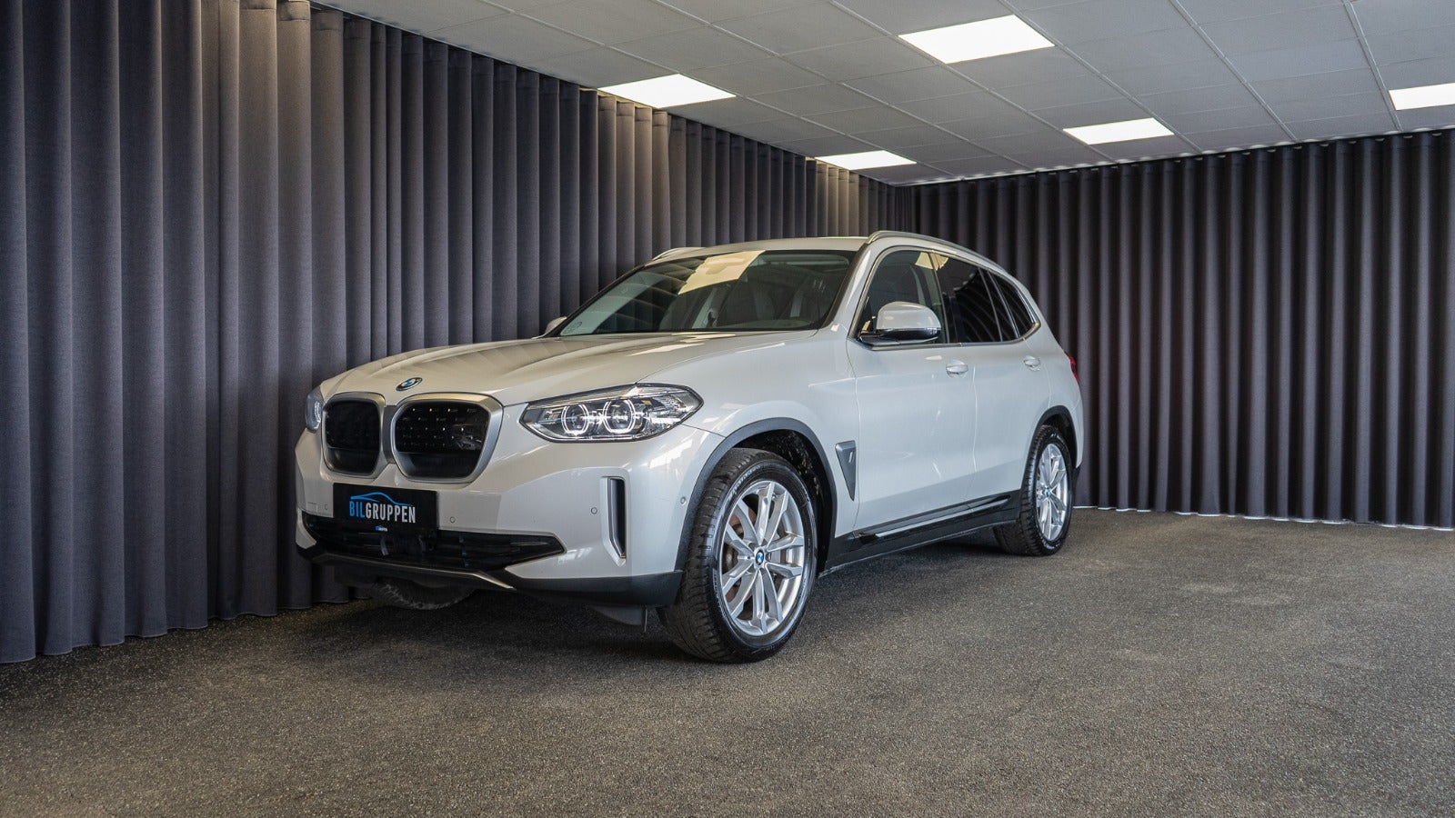 Billede af BMW iX3  Charged