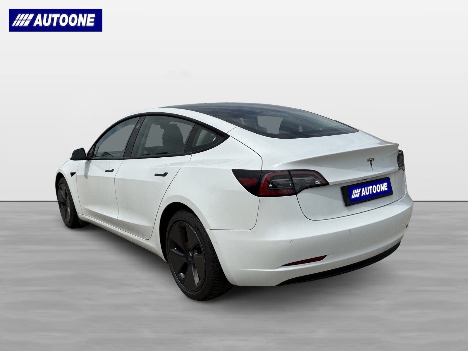 Billede af Tesla Model 3  Standard Range+ RWD