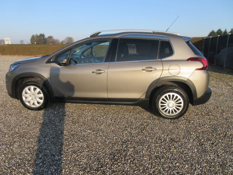 Peugeot 2008 BlueHDi 100 Allure