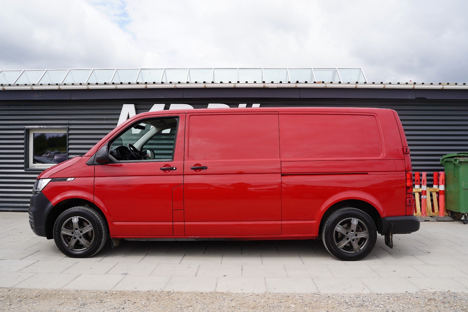 Billede af VW Transporter 2,0 TDi 150 Kassevogn DSG lang