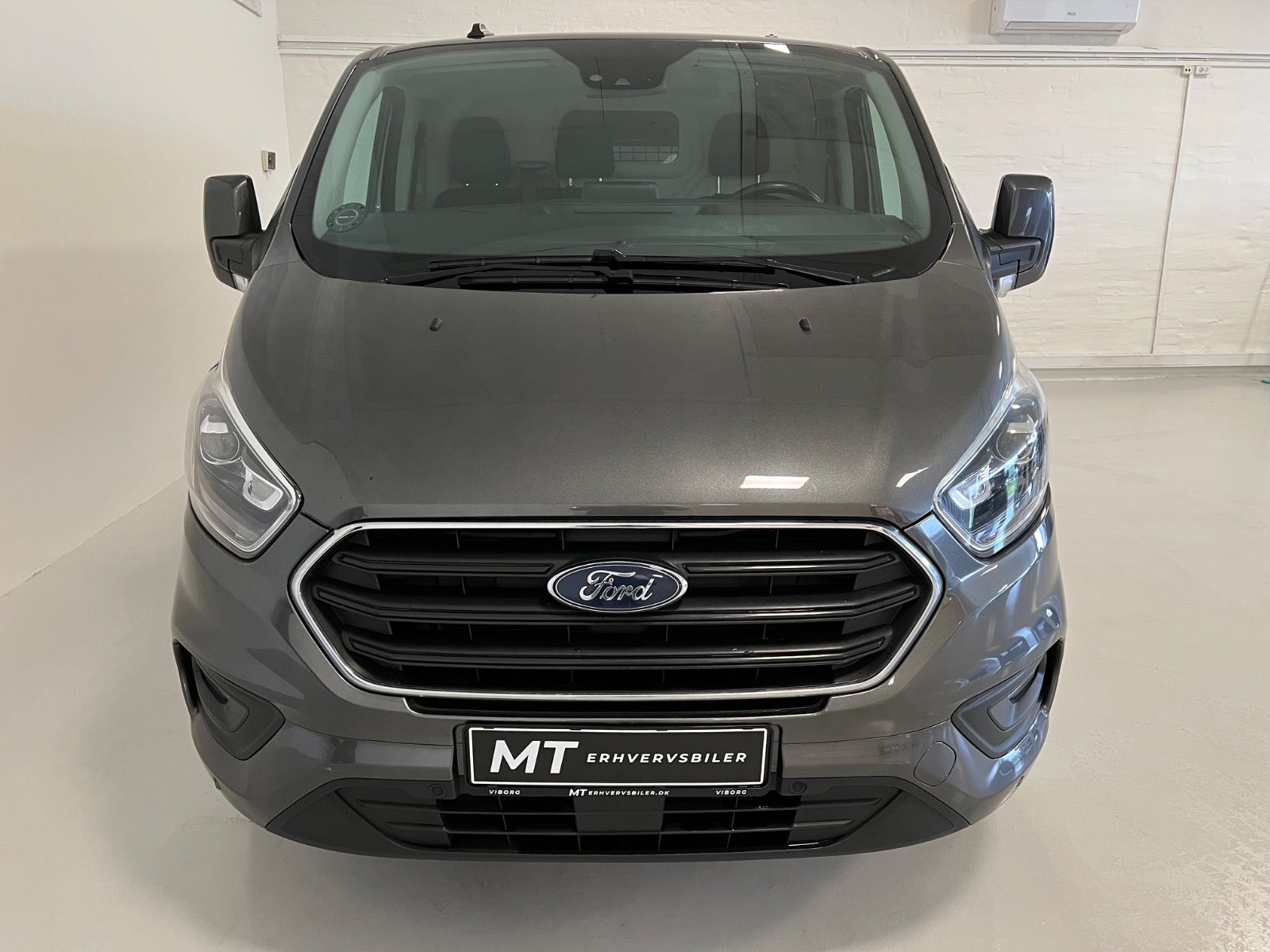 Billede af Ford Transit Custom 320L 2,0 TDCi 170 Limited aut.