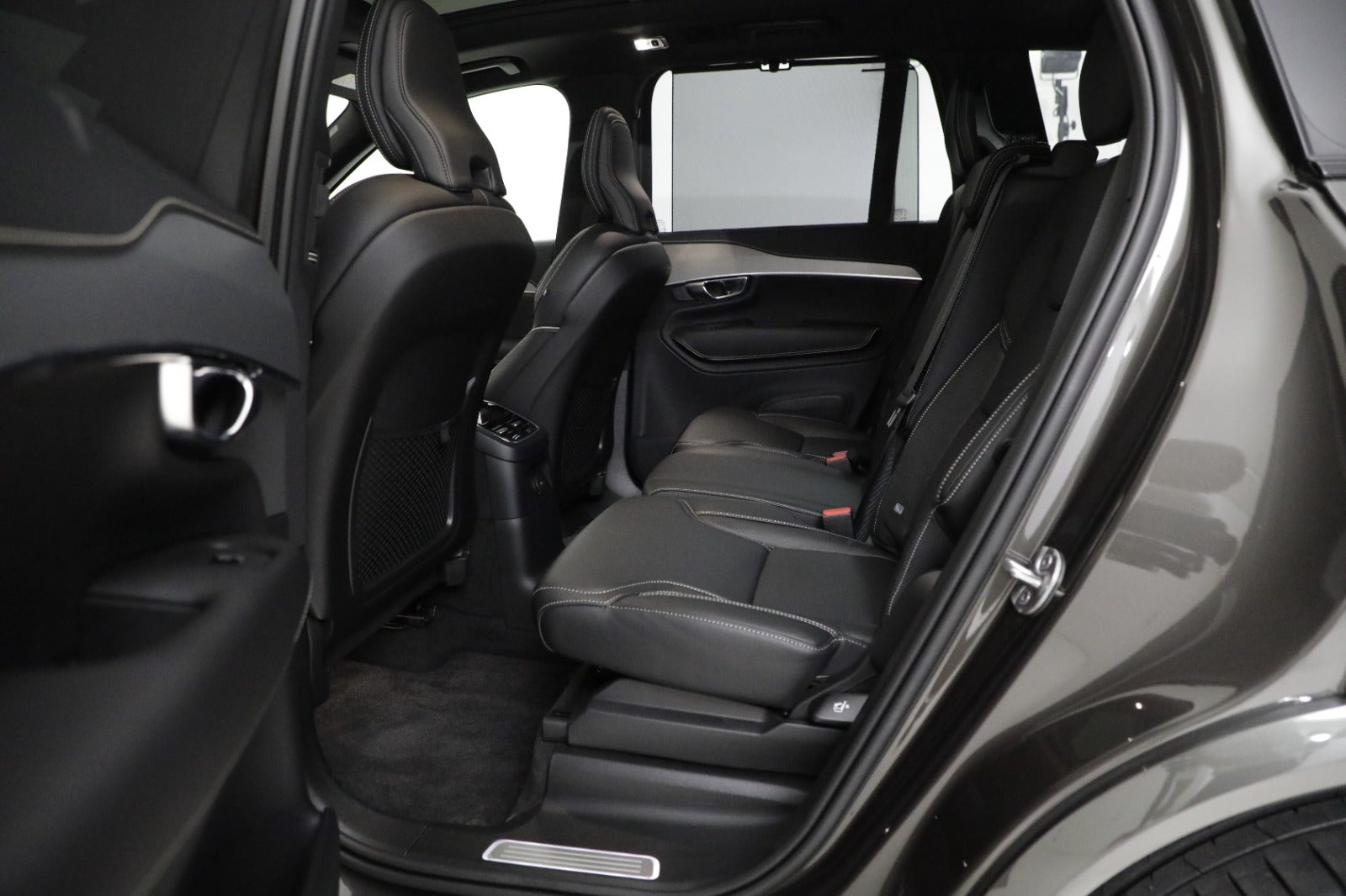 Volvo XC90 2,0 T8 ReCharge R-Design aut. AWD 7prs