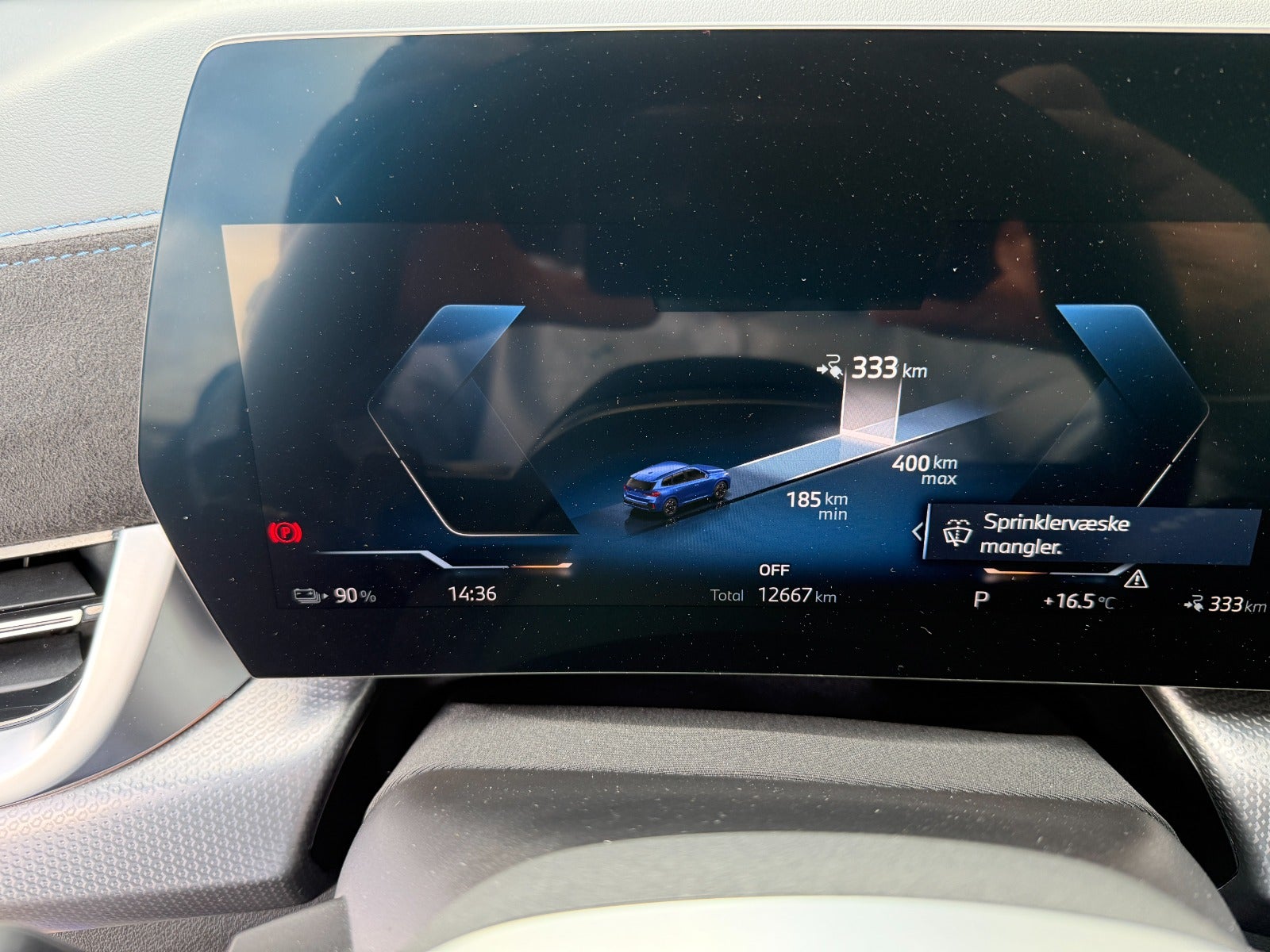 BMW iX1 eDrive20 M-Sport Premium 5d - 12