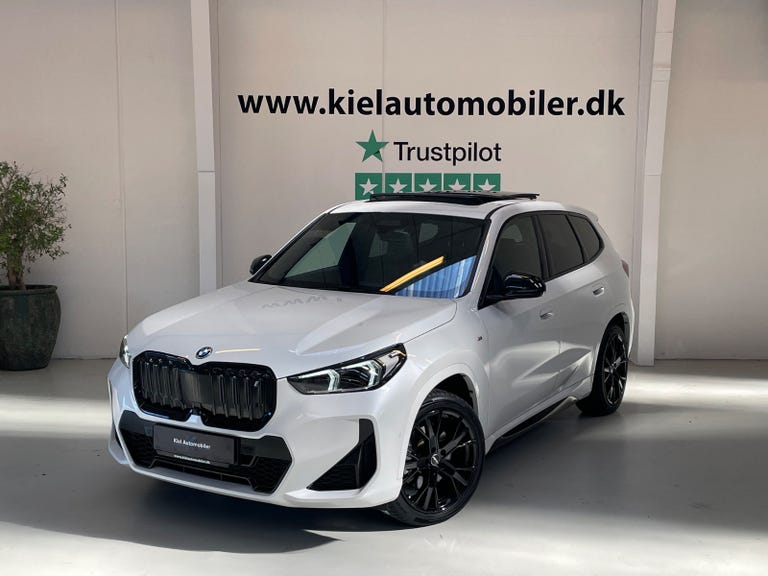 BMW iX1 xDrive30 Fully Charged M-Sport