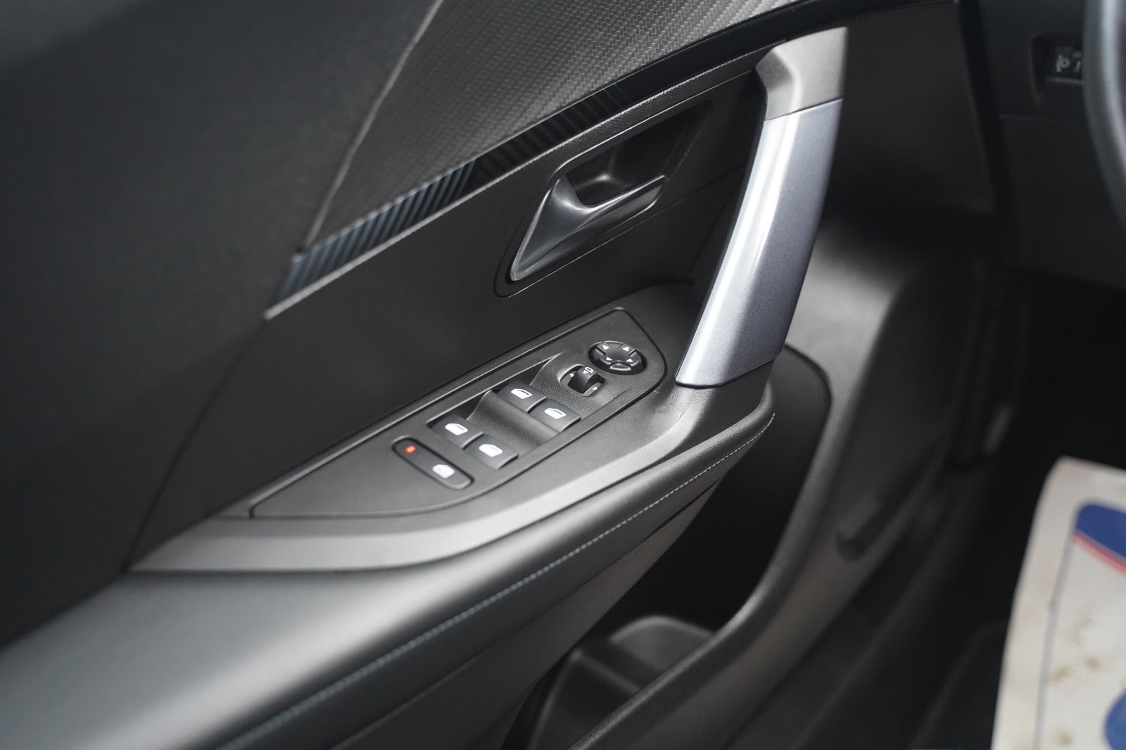 Billede af Peugeot 2008 1,2 PureTech 130 Edition:210+