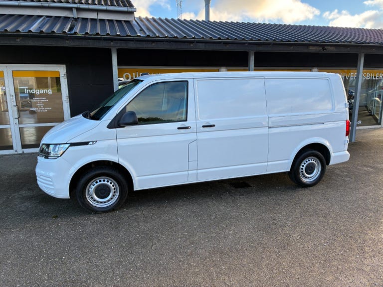 VW Transporter TDi 150 Kassevogn DSG lang