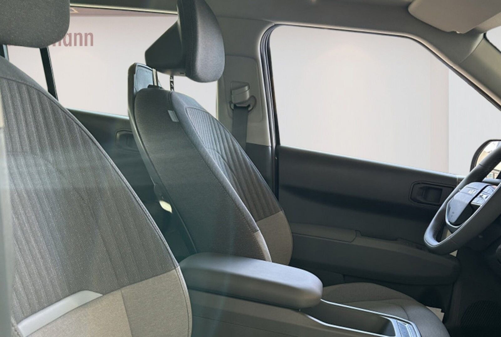 Kia EV3 Standard Range Access