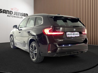 BMW iX1 xDrive30 Fully Charged