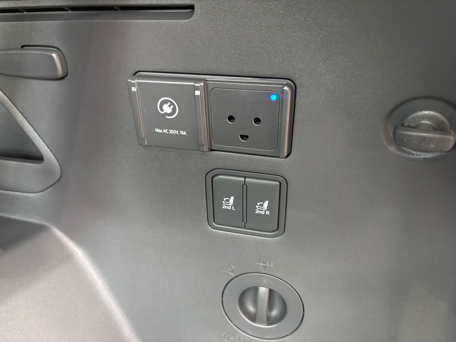 Kia EV9 Standard Range Upgrade RWD 7prs