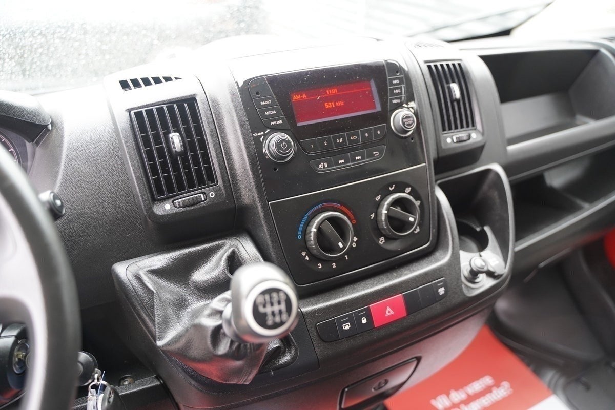 Billede af Peugeot Boxer 330 2,0 BlueHDi 130 L2H2