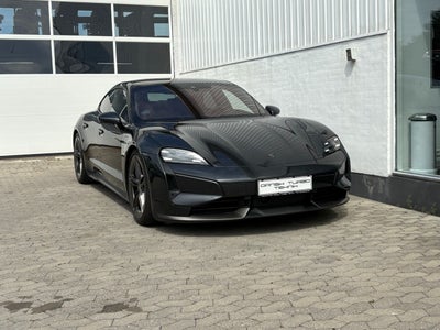 Porsche Taycan Turbo  Performance+  4d
