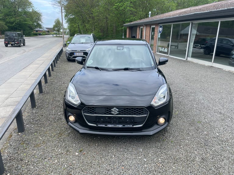 Suzuki Swift Dualjet mHybrid Exclusive+