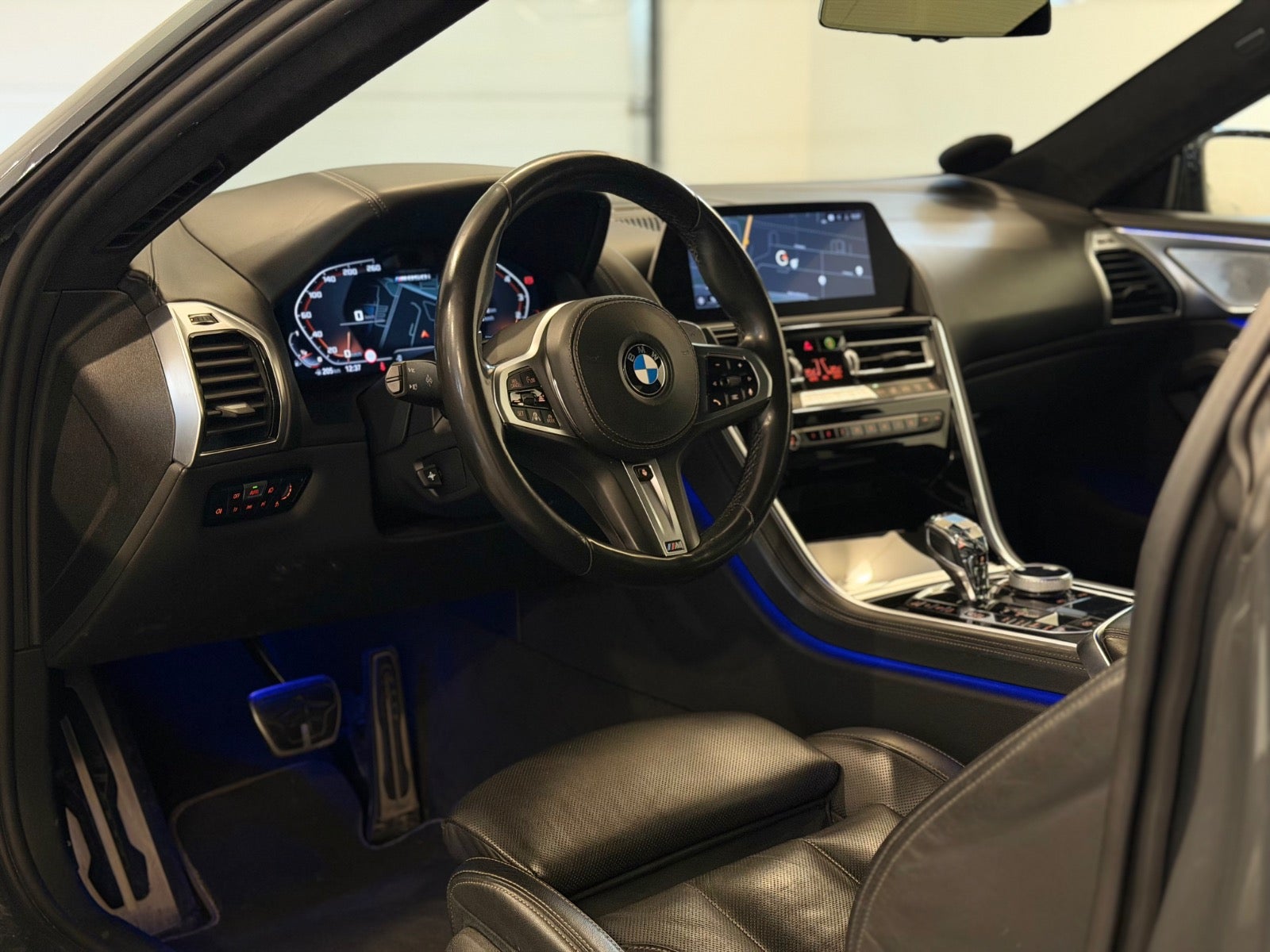 BMW – M850i