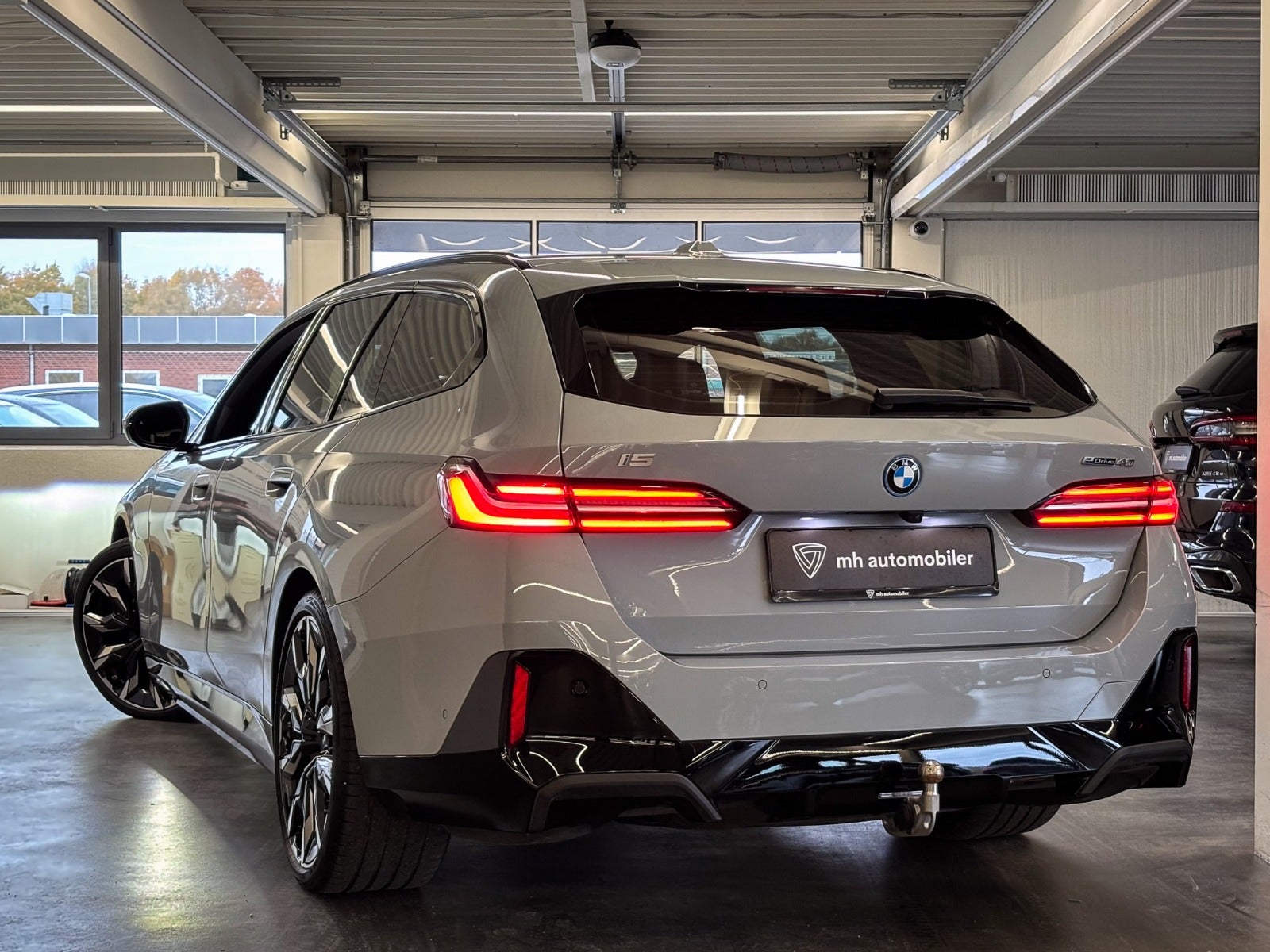 Billede af BMW i5  eDrive40 Touring M-Sport