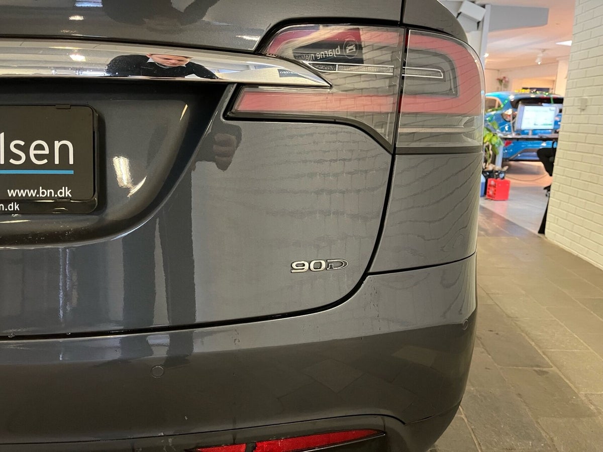 Tesla Model X 90D billede 4
