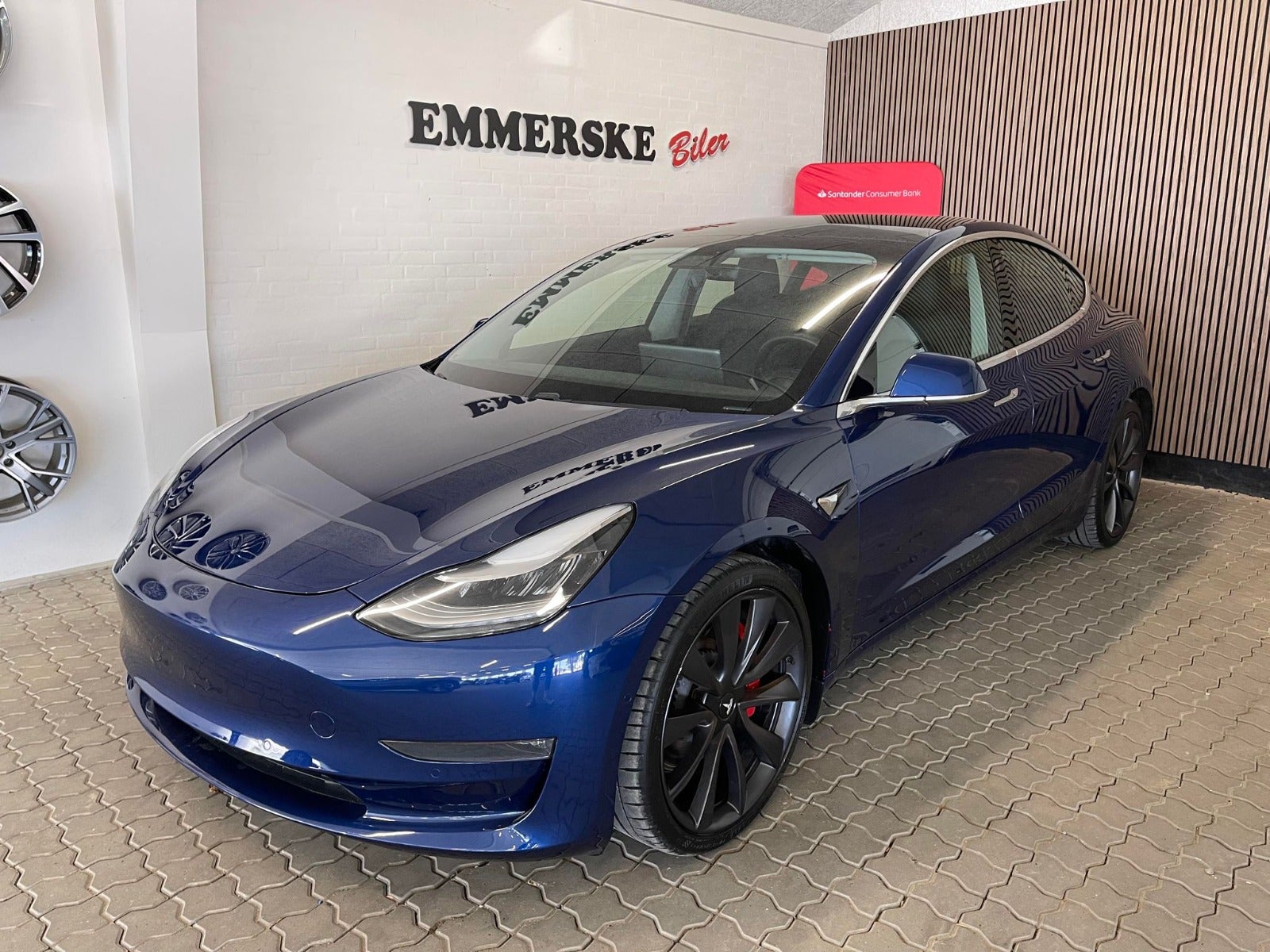 Tesla Model 3 2020