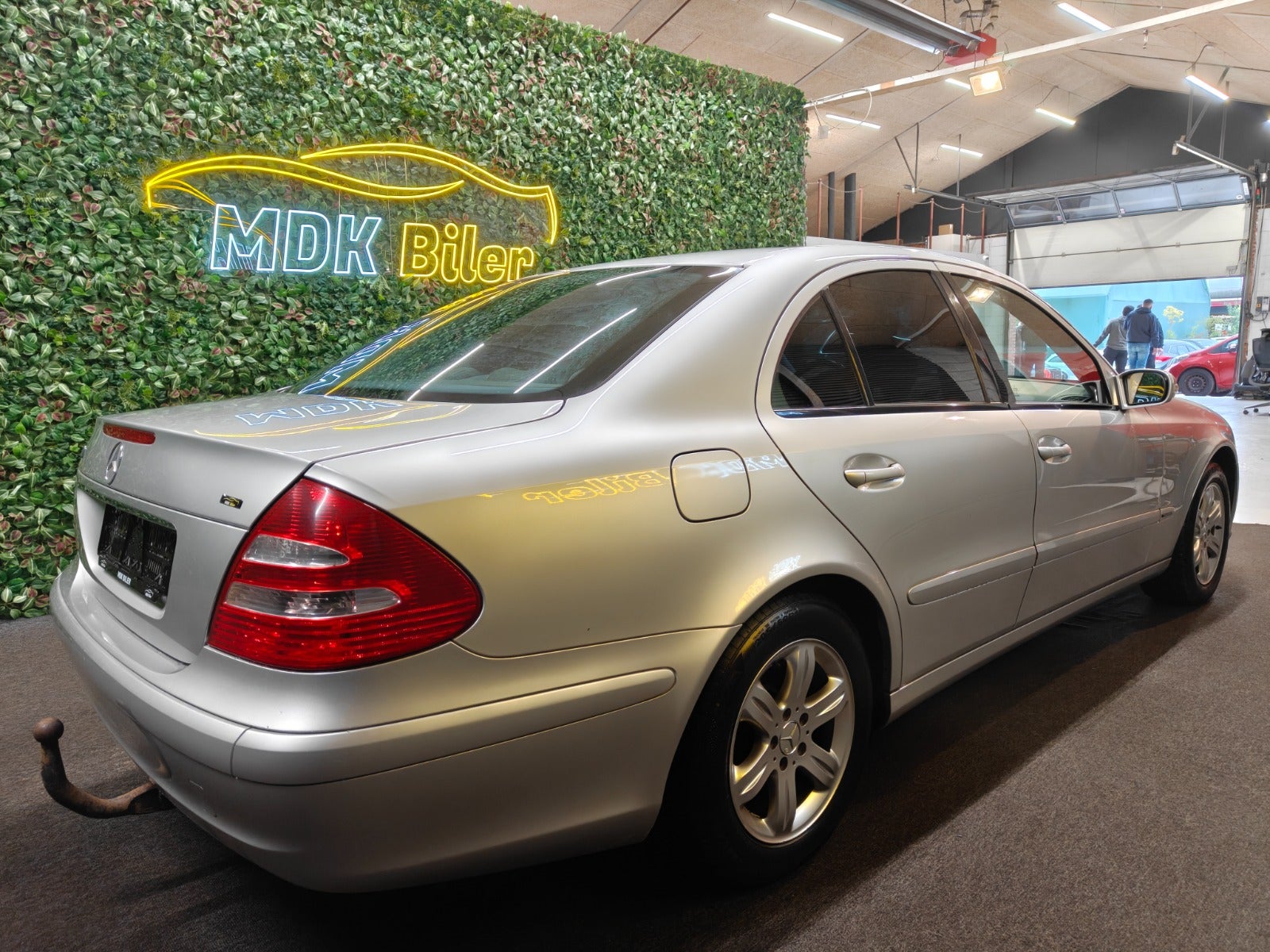Billede af Mercedes E240 2,6 Classic