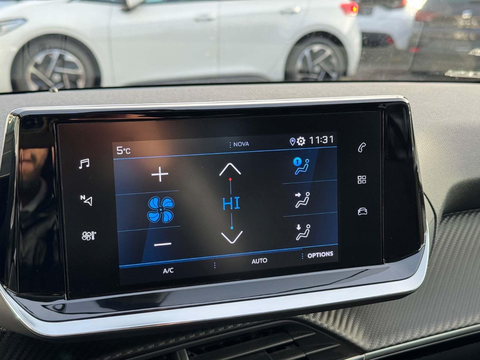 Billede af Peugeot 208 1,5 BlueHDi 100 Edition:210+