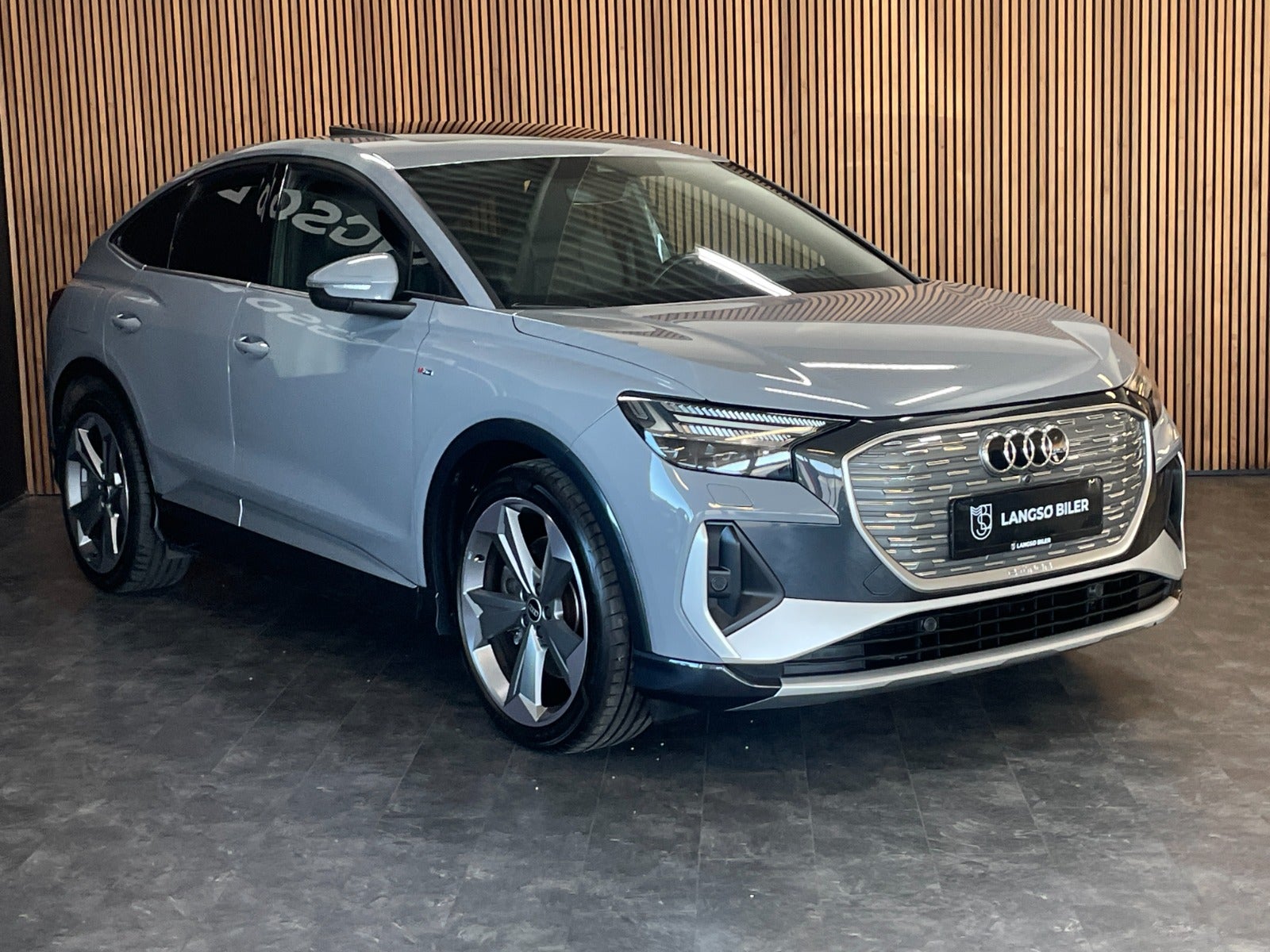 Billede af Audi Q4 e-tron 40 edition one S-line Sportback