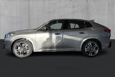 BMW iX2 eDrive20 M-Sport BMW iX2 eDrive20 M-Sport - 1