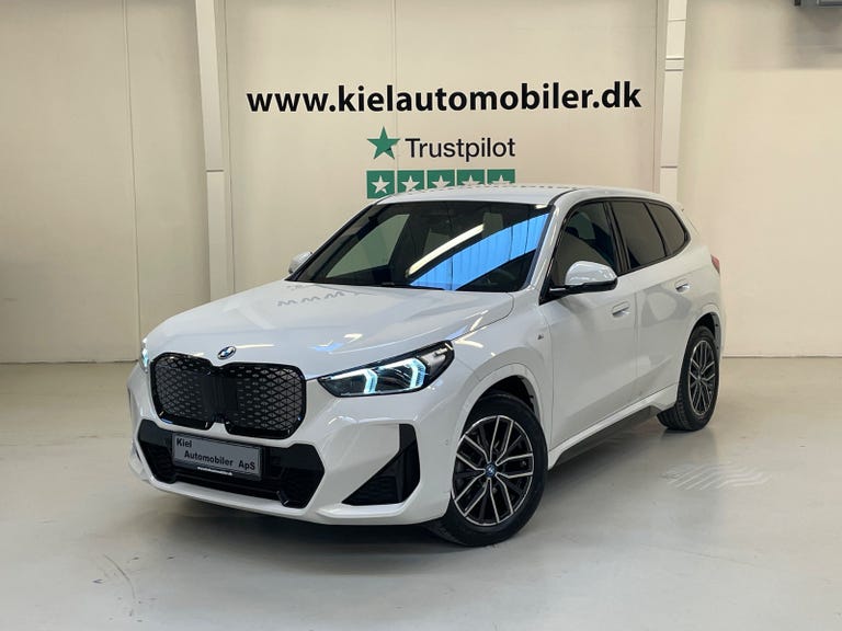BMW iX1 eDrive20 M-Sport